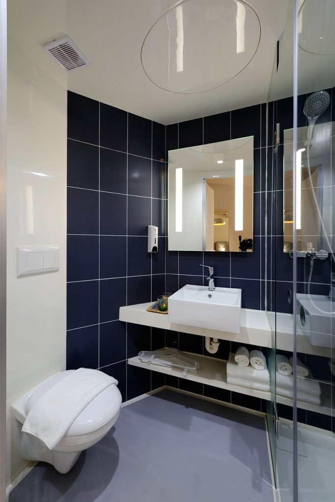 Storage Ideas for Small Bathrooms